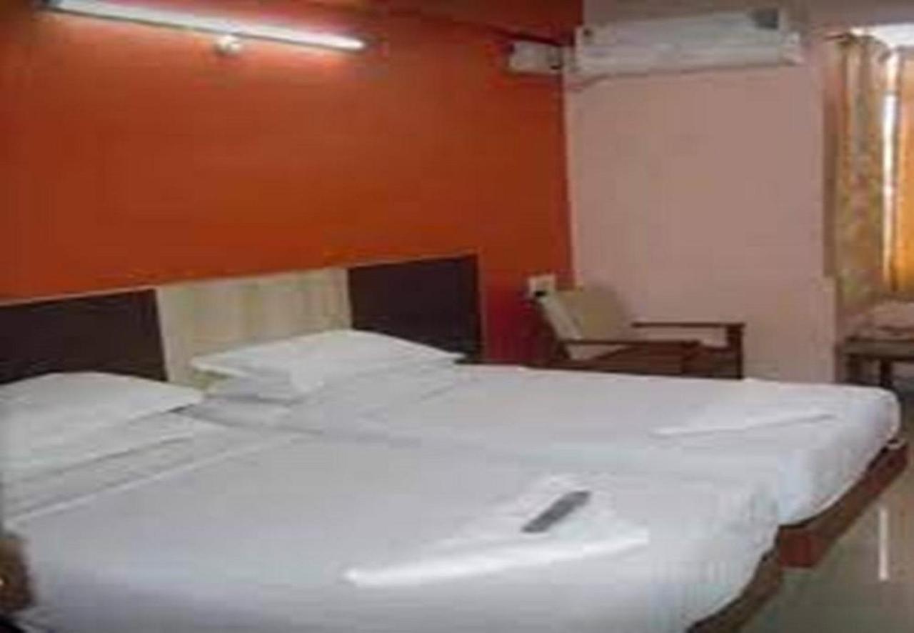 Hotel Surya Residency Majestic Bangalore Exterior foto