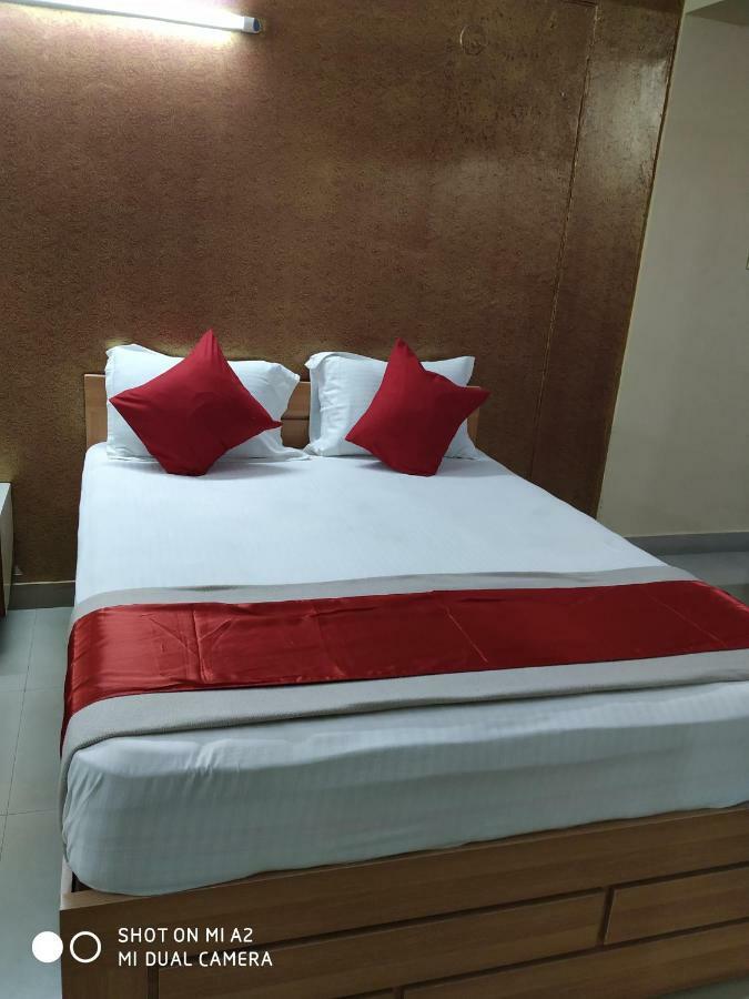Hotel Surya Residency Majestic Bangalore Exterior foto